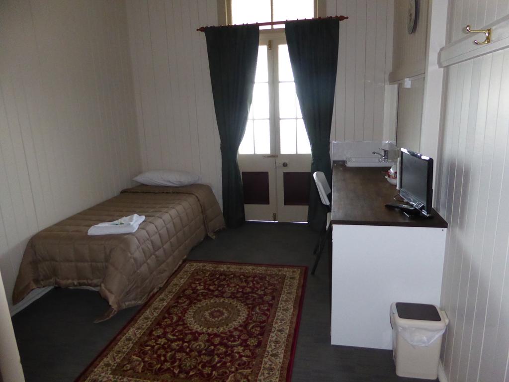 Braemore QLD Schoolies Week Accommodation