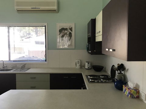 FAIRVIEW 25A - Waterfront Home - Schoolies Week Accommodation 1