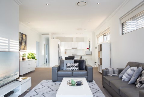 Family Size Apartment Close To Westmead Hospital - Schoolies Week Accommodation 0
