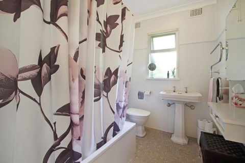 FARCRY - Schoolies Week Accommodation 2