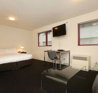 Fasils Home - Schoolies Week Accommodation