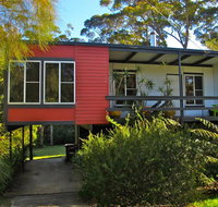Finisterre Beach House - Schoolies Week Accommodation