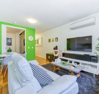 Fitzroy lifestyle 1 bed with pool spa sauna  gym - Schoolies Week Accommodation