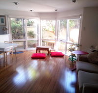Fitzroy spacious house - Schoolies Week Accommodation