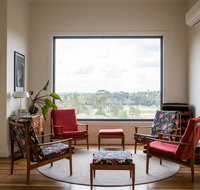 Five Bed Five Bath Five Star View - 2 Mins to CBD - Wentworth Estate - Schoolies Week Accommodation