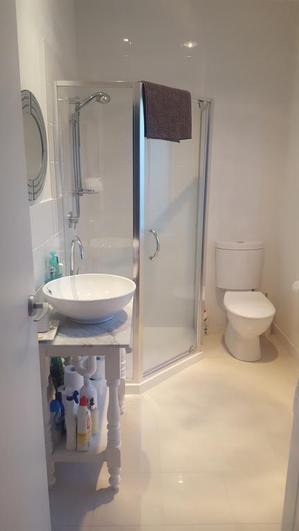 Flat In Heart Of Griffith - Schoolies Week Accommodation 2