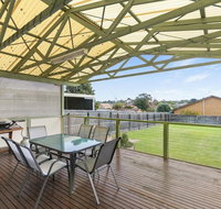 Francis Geelong 156 - Schoolies Week Accommodation