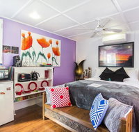 Frog Hollow - Schoolies Week Accommodation
