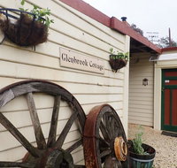Glenbrook House  Cottage - Schoolies Week Accommodation