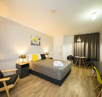 Glenmore Palms Motel - Schoolies Week Accommodation