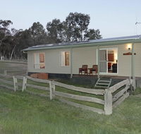 Glenview Alpaca Farm - Schoolies Week Accommodation