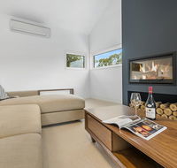 Goldie Views - Schoolies Week Accommodation