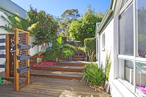 Golfers Getaway Mollymook Augusta Place 14/13-15 - Schoolies Week Accommodation 2