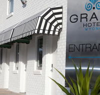 Grand Hotel and Studios - Schoolies Week Accommodation