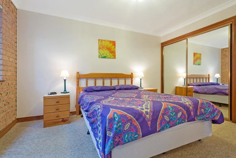 Grand Pacific 2 Unit 1 - Schoolies Week Accommodation 1