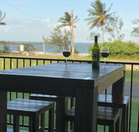 Grasstree Beachfront Shacks - Schoolies Week Accommodation