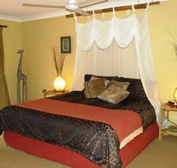Gumtree on Gillies Bed and Breakfast - Schoolies Week Accommodation