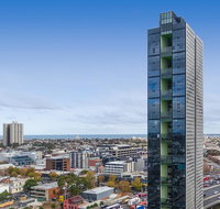 Habitat Complex - Schoolies Week Accommodation