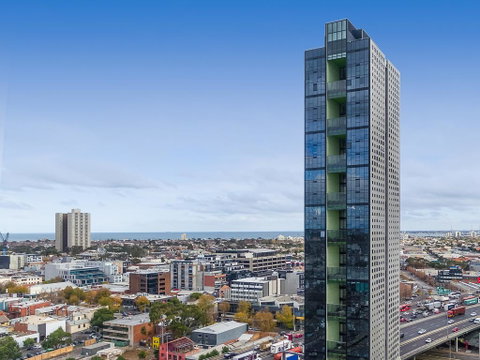 Habitat Complex - Schoolies Week Accommodation 0