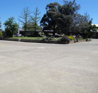 Hamilton Hume Motor Inn - Schoolies Week Accommodation