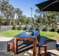 HARBOUR LIGHTS - Ulladulla - Schoolies Week Accommodation