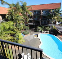Hawaiian Gardens - Unit 3 - Schoolies Week Accommodation