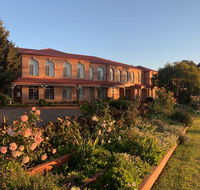 Heritage Motor Inn Goulburn - Schoolies Week Accommodation