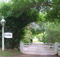 Hermitage Cottage - Schoolies Week Accommodation