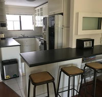 Hillarys Family Holiday Home - Schoolies Week Accommodation