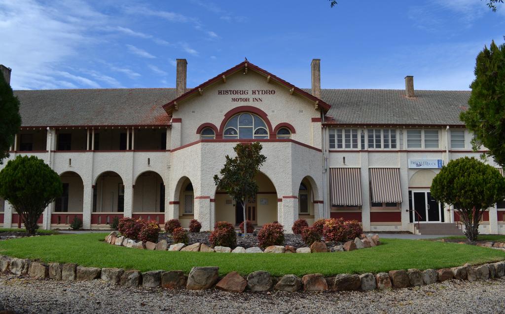 Leeton NSW Schoolies Week Accommodation