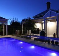 Hollidge House 5 Star Luxury Apartments - Schoolies Week Accommodation