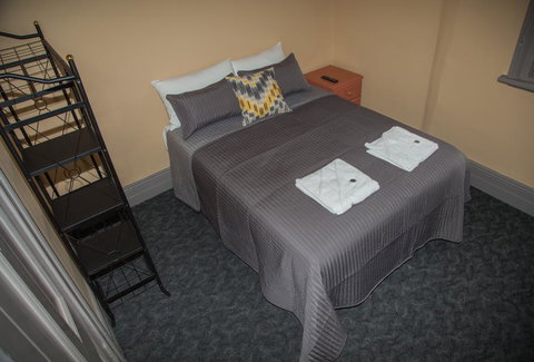 Hotel Cessnock - Schoolies Week Accommodation 0