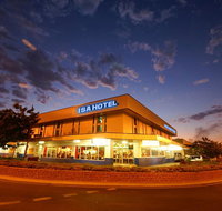 Isa Hotel - Schoolies Week Accommodation