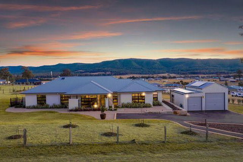 Jasmine Lodge - Schoolies Week Accommodation 3