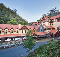 Jenolan Caves House - Schoolies Week Accommodation