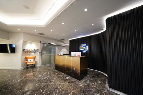 Jephson Hotel & Apartments - Schoolies Week Accommodation 2