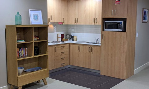 Jewel In The Crowne - Schoolies Week Accommodation 3