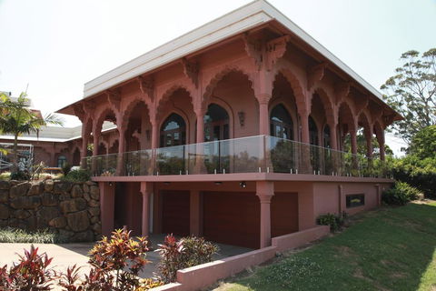Jodha Bai Retreat - Schoolies Week Accommodation 0