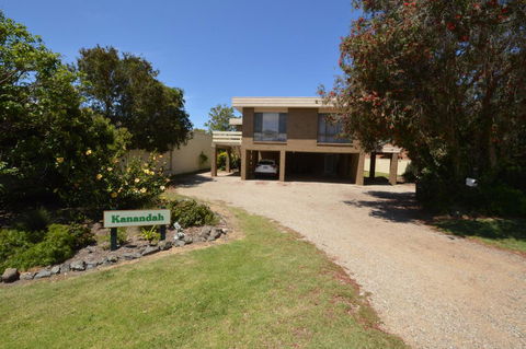 Kanandah 1 - Schoolies Week Accommodation 2