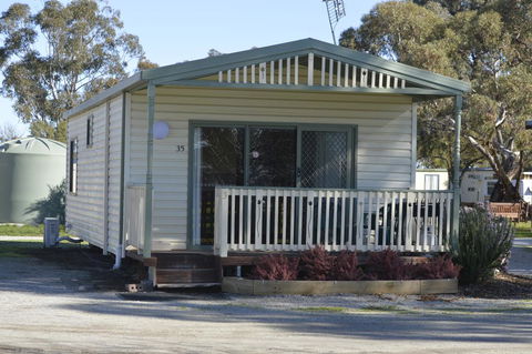 Kerang Cabins - Schoolies Week Accommodation 0