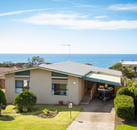 Kianga Parade Beach House - Schoolies Week Accommodation
