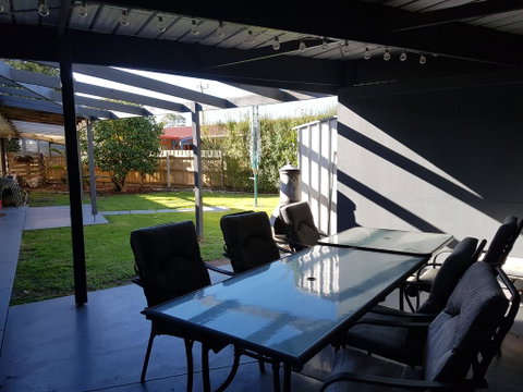 Kings Cottage - Schoolies Week Accommodation 2