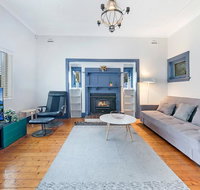 KOZYGURU ARNCLIFFE SYDNEY AIRPORT RENOVATED COTTAGE 3 BED HOUSE NAR232 - Schoolies Week Accommodation