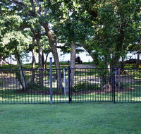 Kurrimine Beach Huts - Schoolies Week Accommodation