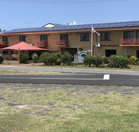 Kurrimine Beach Motel - Schoolies Week Accommodation