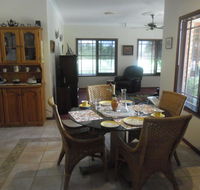 La Lagoon BB - Schoolies Week Accommodation