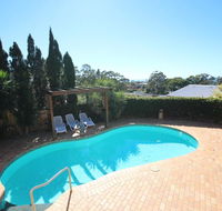 LAGOONA RETREAT - Korora - Schoolies Week Accommodation