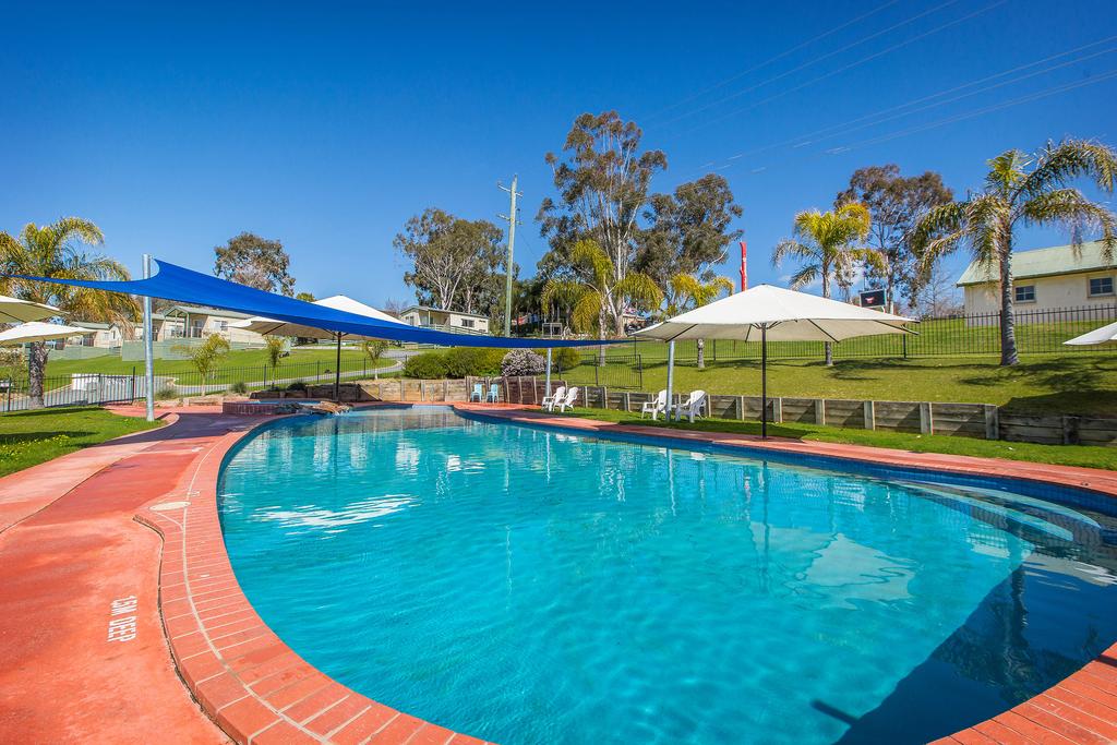 Lake Hume Village VIC Schoolies Week Accommodation