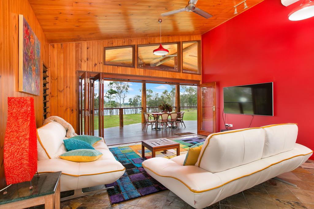 Barrine ACT Schoolies Week Accommodation
