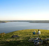 Lakes and Craters Holiday Park - Schoolies Week Accommodation